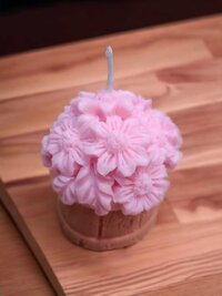 Bouquet shape soy wax candle