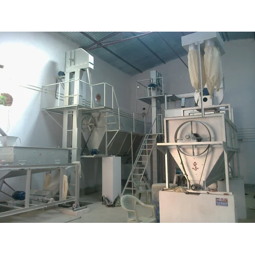 Semi Automatic Flour Mill Machine