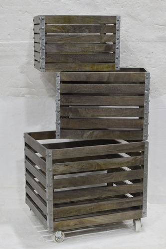 Mango Wooden Caddy
