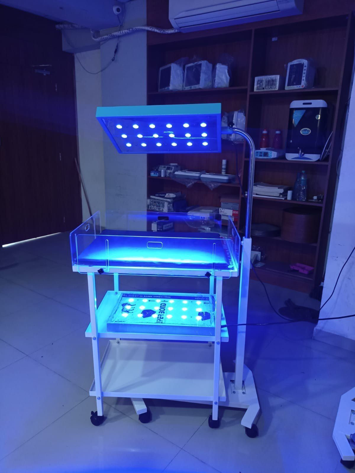 Monarch Meditech LED Phototherapy System