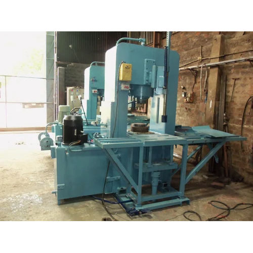 Interlocking Paver Block Making Machine - Capacity: 500-1000 Kg/Hr