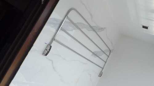 Towel rods for cloth drying Hangers in Olathanni  kerala