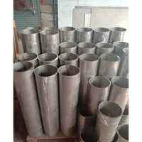 Submersible Pump Pipe - Stainless Steel Ss 304, 800mm Length, 220mm Diameter, 2mm Thickness - Galvanized Finish, Chrome Plated