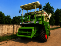 Agriculture Track Combine Harvester