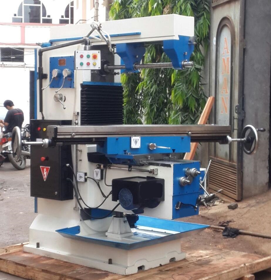 High Efficiency Universal Milling Machine