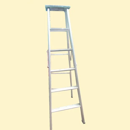 5 Steps Aluminium Folding Ladder - Feature: High Quality / Easy To Use