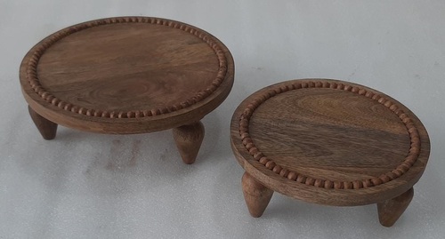 Set of 2 Wooden Cake Plate With Beads Pedestal