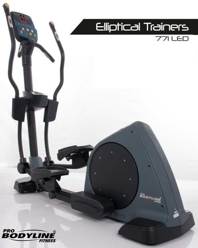 COMMERCIAL ELLIPTICAL TRAINER 771 LED