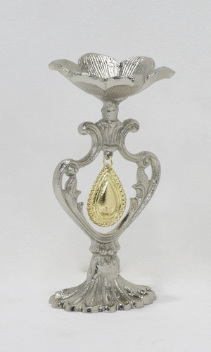 Metal Candle Holder