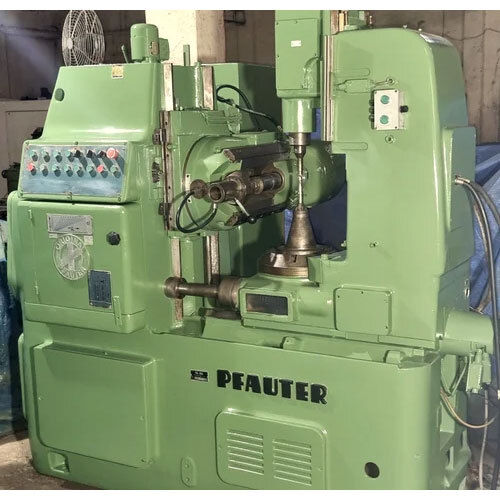 Pfauter P251 Gear Hobbing Machine