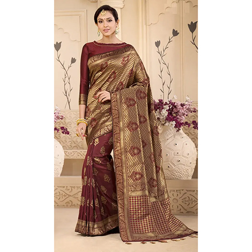 Banarasi Silk Zari Weaving And Tassel Pallu Work Maroon Wedding Wear Saree For Women
