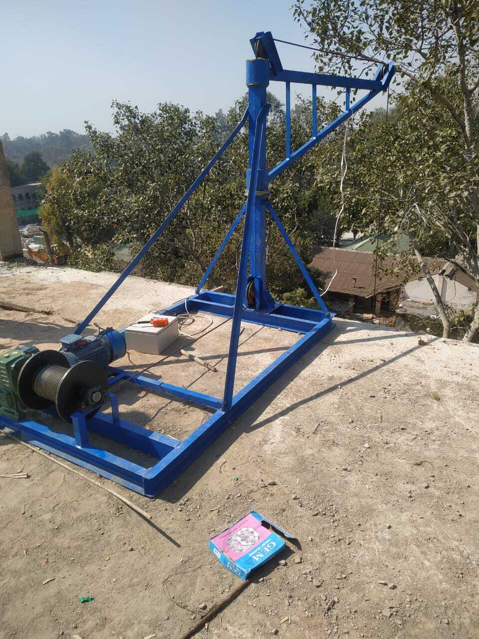 MONKEY HOIST MINI CRANE 1000KG