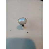 Rainbow Moonstone Ring - Shape: Round