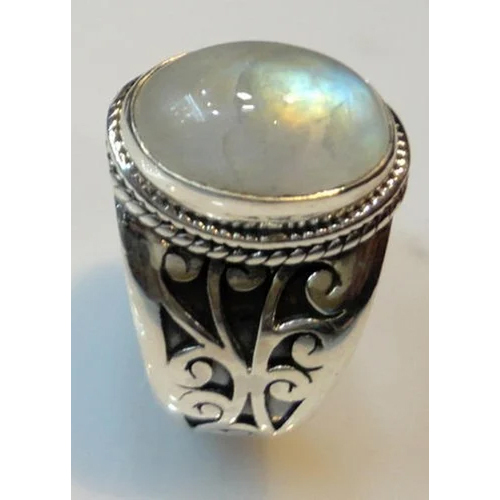 Rainbow Moon Stone Jaali Ring