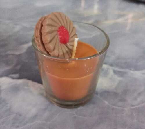 Chai And Buscuit Scented Candle - Burning Time: Up To 35 Hours