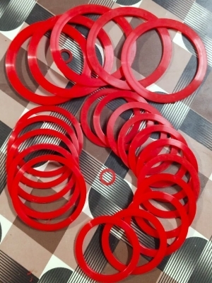 Viton Rubber Bucket Seal - Rigid Rubber Various Sizes Customizable Colors | Durable Mechanical Seal for Heavy-Duty Industrial Usage
