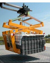 Industrial Paver Block Scissor Grab