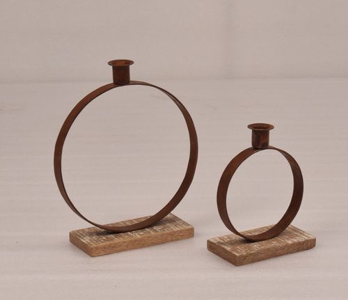 Set of 2 Iron Candle Holder With wooden Base