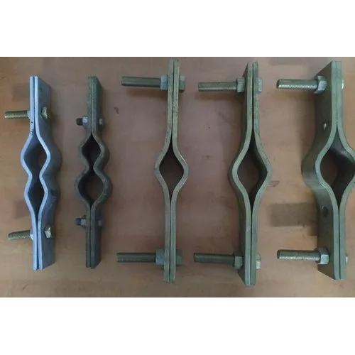 Submersible Pump Pipe Clamp - Shape: C Shape