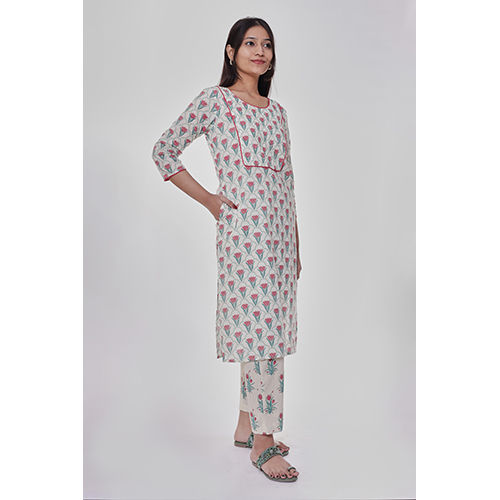 Floral Jaal Off White Kurta With Pant