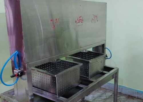 SS Double Chamber Pneumatic Paneer and Cheese Press Machine
