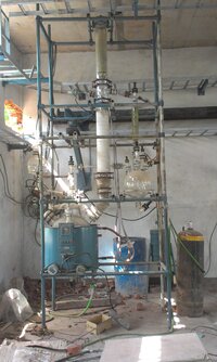 REACTION DISTILLATION ASSEMBLY