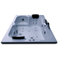 Amazon 6 ft x 4 ft Combi-Massage Bathtub