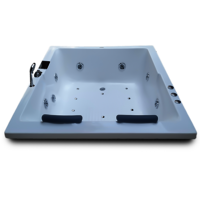 5 ft x 4 ft Combi-Massage Bathtub