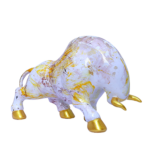 Bull Statue Shading Golden