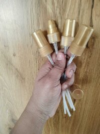 plastic cosmetic serum pump