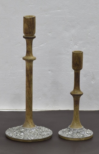 Set of 2 Wooden Candle Holder With White Beads