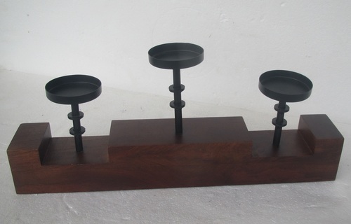 Set of 3 Candle Stand With Wooden base