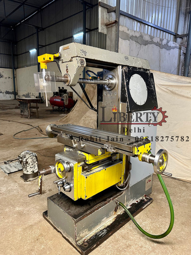 Viking 950 mm x 230 mm Universal Milling Machine