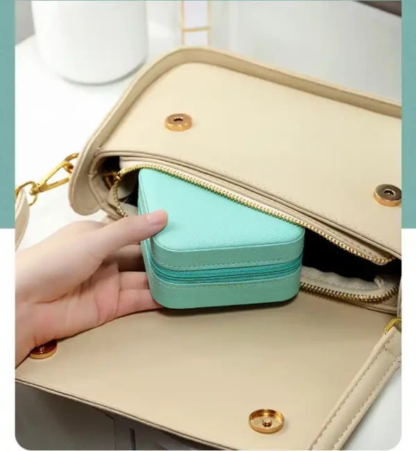 MINI JEWELLERY TRAVEL LEATHER CASE