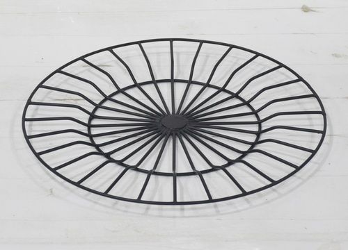 Powder Coated Iron Wire Charger Plate