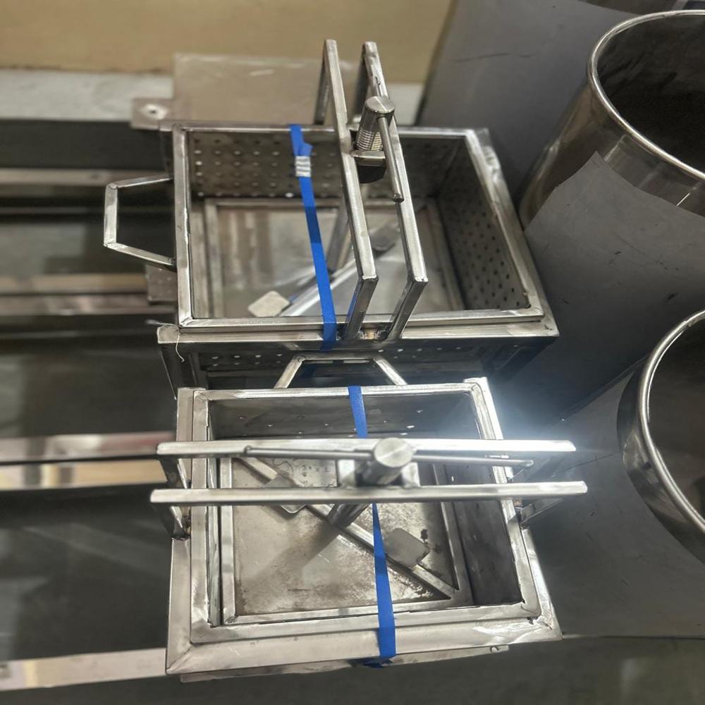 10Kg Paneer Press Machine - Material: Stainless Steel