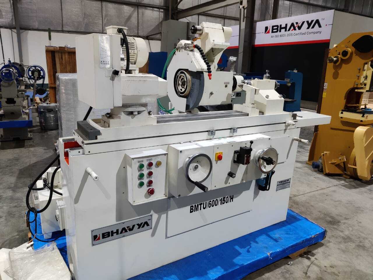 Hydraulic Cylindrical Grinding Machine