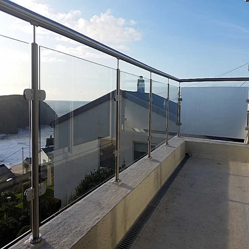 Tempered Glass Railing
