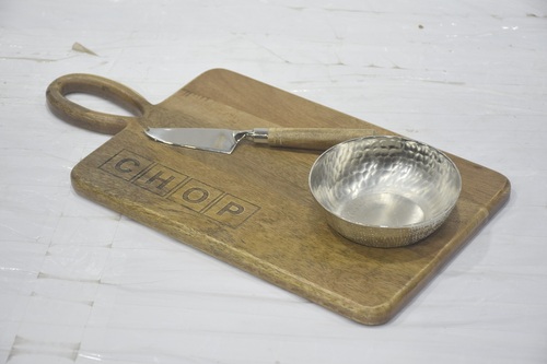 Wooden Chopping Board With Metal Bowl & Knife