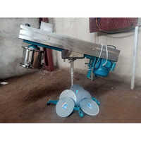 Sewai Making Machine Capacity: 25 Kg/hr