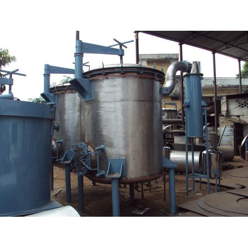 Mobile Steam Distillation Unit - Automatic Grade: Semi-Automatic