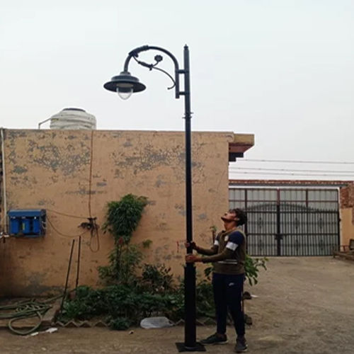 Cast Iron Lamp Post Pole - Color: As Per Requirement