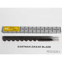 Eastman Zikzak Blade Hardness: Rigid