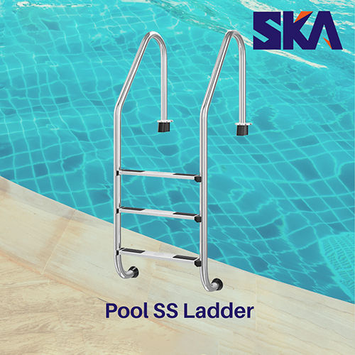 SS-215 Pool Ladder