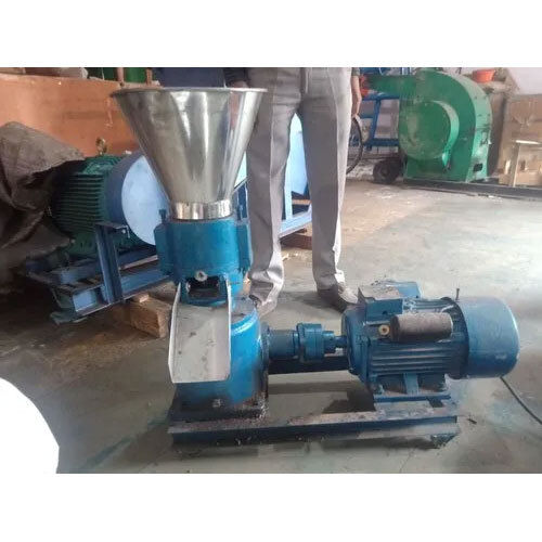 Blue Manual Cattle Feed Machine