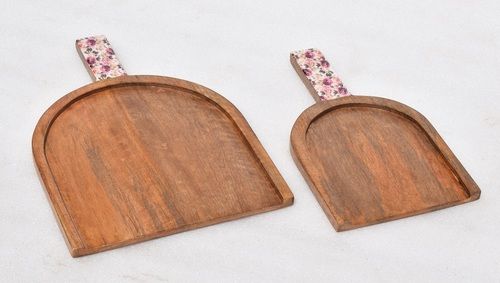 Set of 2 Wooden Chopping Board With Enamel Handle