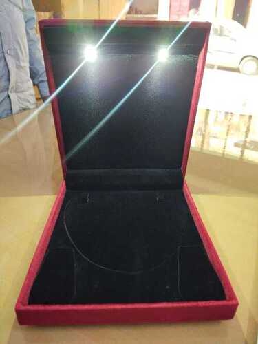 Chain box