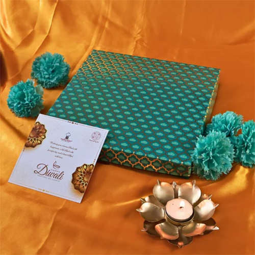 Divine Nutri Gift Box
