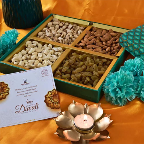 Divine Nutri Gift Box