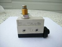 D4mc-5000 Limit Switch - Spdt, Enclosed Limit Switch, Ip67 Rating, Panel Mount Plunger, Side-mounting Capability | General Load Performance